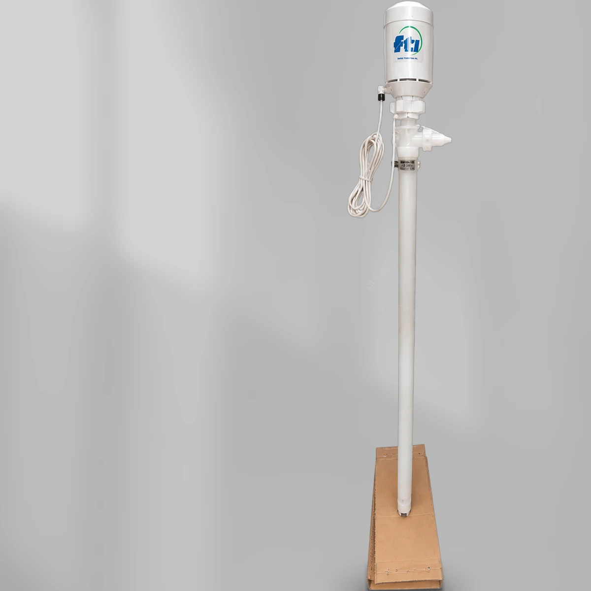 Ứng dụng bơm hút thùng phuy PFV40 + M5V trong chuyển hóa chất: Từ axit mạnh đến dung môi hữu cơ Bảo dưỡng và khắc phục sự cố thường gặp